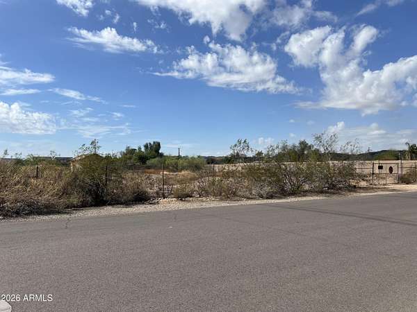 0.94 Acres of Mixed-Use Land for Sale in Phoenix, Arizona