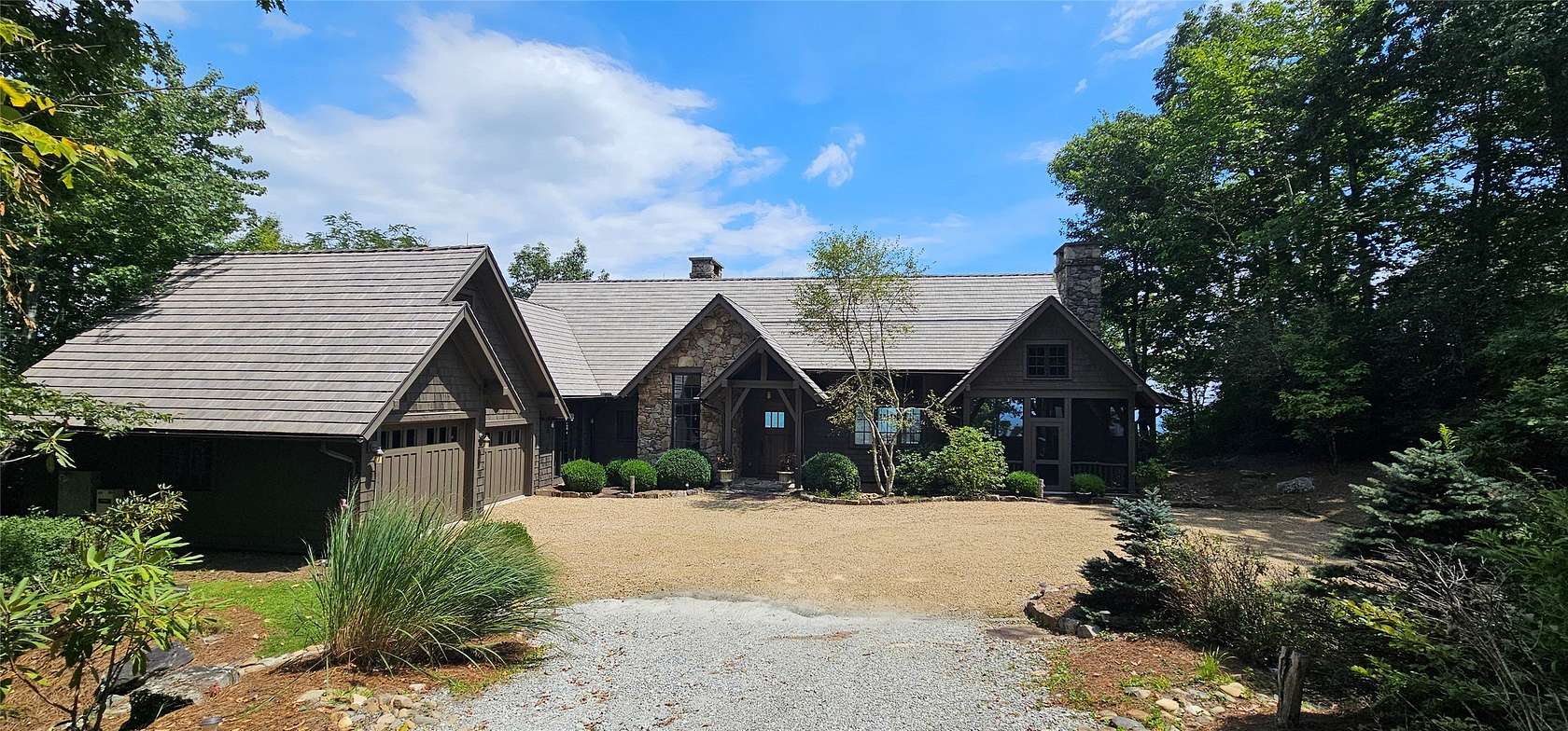 1.5 Acres of Land with Home for Sale in Lake Toxaway, North Carolina