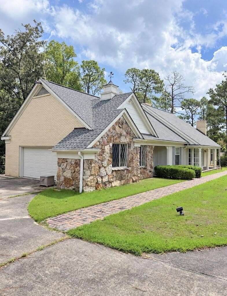 3 Acres of Land with Home for Sale in Eufaula, Alabama