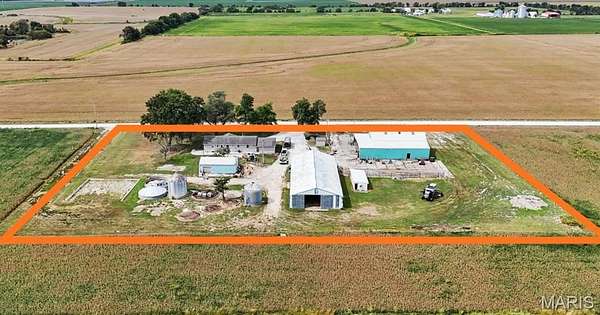 3.45 Acres of Land with Home for Sale in Warrenton, Missouri