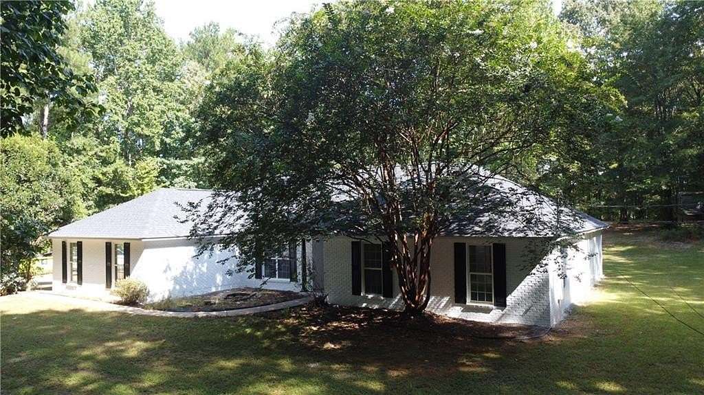 3 Acres of Land with Home for Sale in Salem, Alabama
