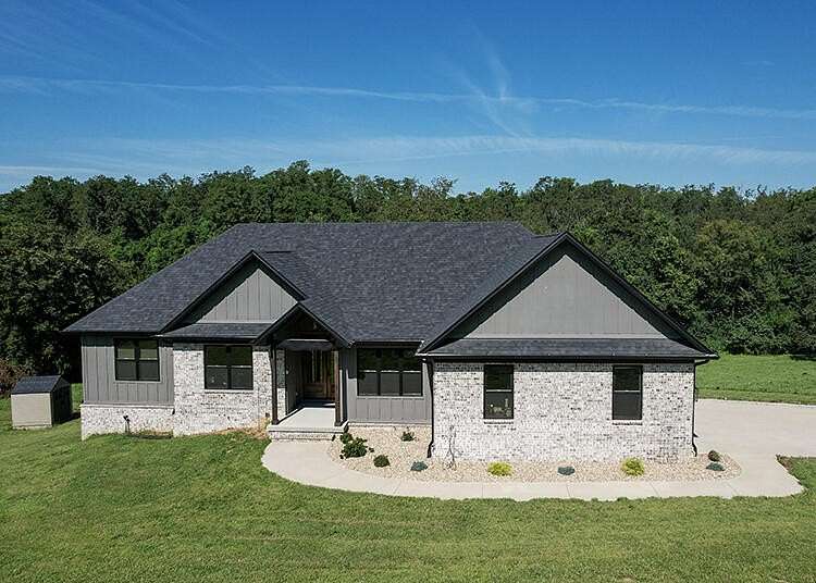 11.2 Acres of Land with Home for Sale in Lancaster, Kentucky
