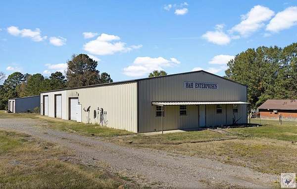 3 Acres of Improved Commercial Land for Sale in Texarkana, Texas