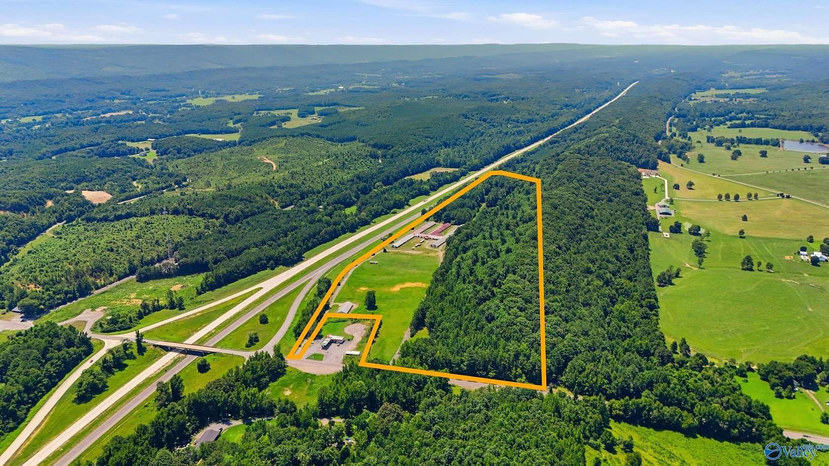 54 Acres of Improved Land for Sale in Hammondville, Alabama