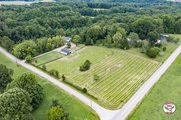2 Acres of Residential Land for Auction in Byrdstown, Tennessee