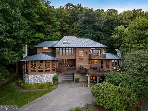 10.5 Acres of Land with Home for Sale in Frederick, Maryland