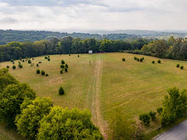 6.42 Acres of Agricultural Land for Sale in Mascot, Tennessee
