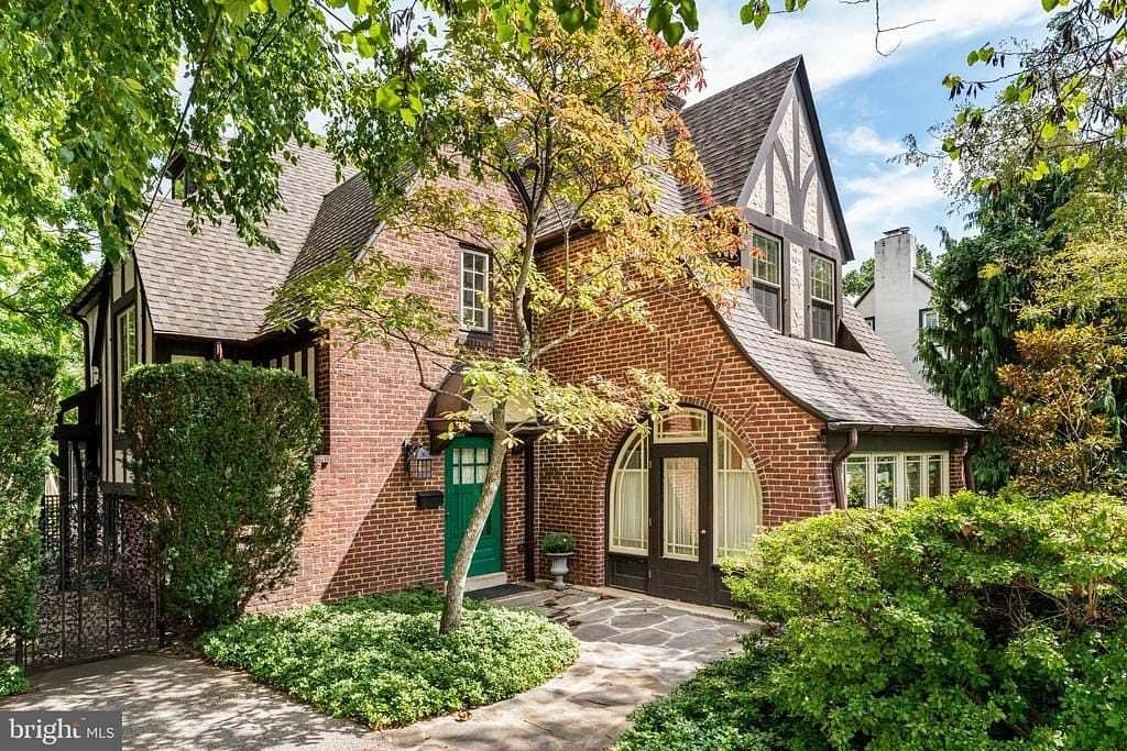 41.7 Acres of Land with Home for Sale in Bryn Mawr, Pennsylvania