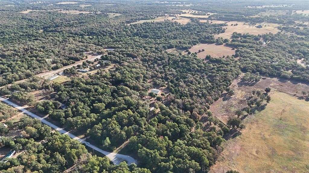 8.6 Acres of Residential Land for Sale in Wellston, Oklahoma