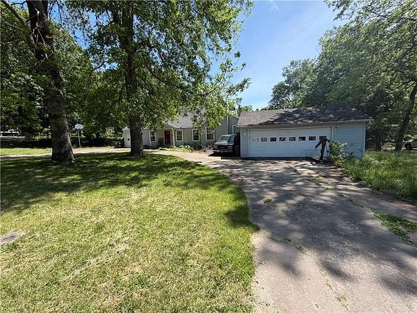 3 Acres of Land with Home for Sale in Fayetteville, Arkansas