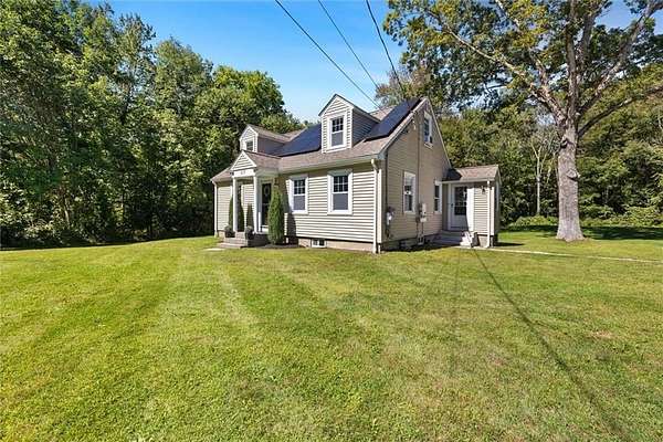 3.2 Acres of Land with Home for Sale in Scituate Town, Rhode Island