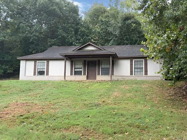 1.83 Acres of Land with Home for Sale in Pocahontas, Arkansas