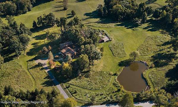 9.3 Acres of Land with Home for Sale in Staatsburg, New York