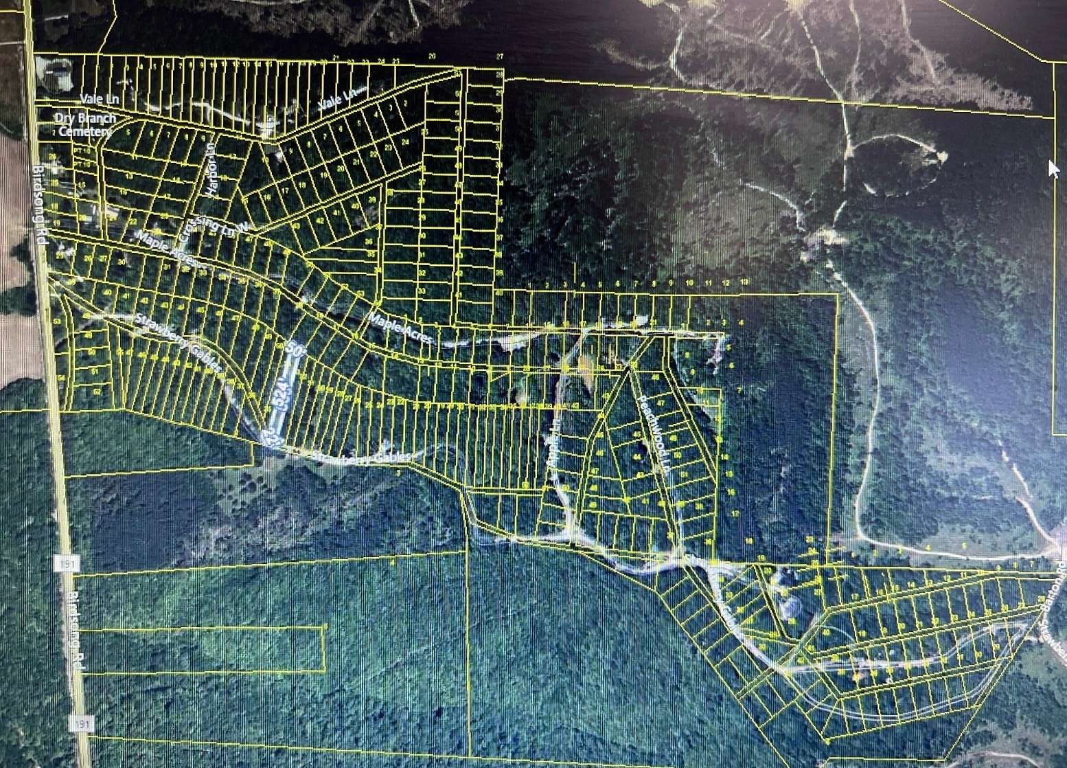 2.3 Acres of Residential Land for Sale in Holladay, Tennessee