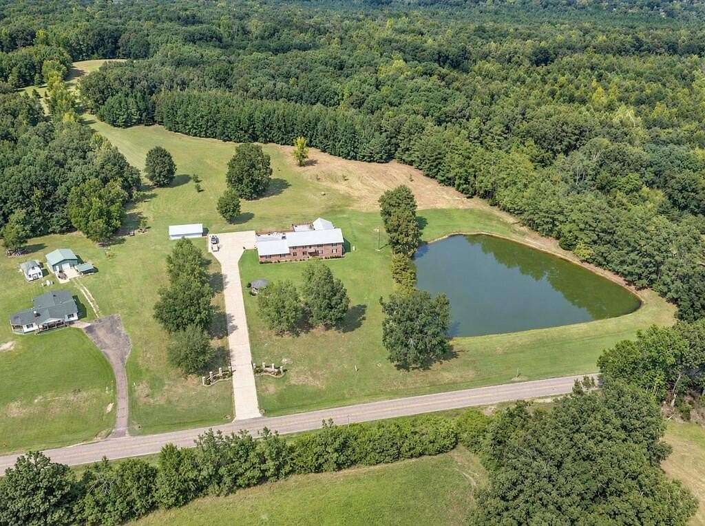 140 Acres of Recreational Land with Home for Sale in Sardis, Mississippi