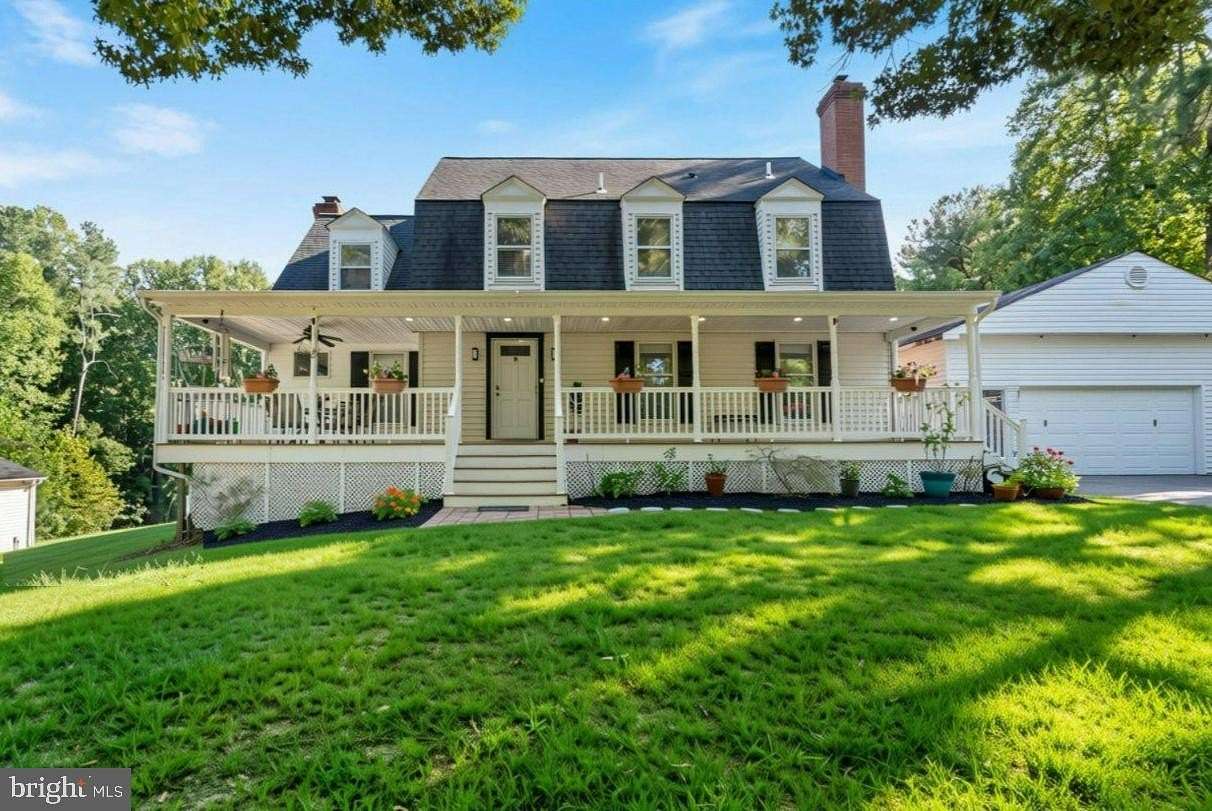 4 Acres of Land with Home for Sale in Huntingtown, Maryland