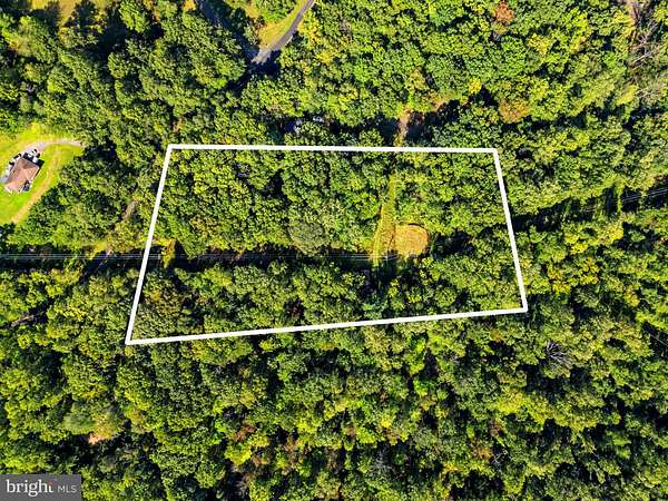 4.5 Acres of Land for Sale in Marshall, Virginia