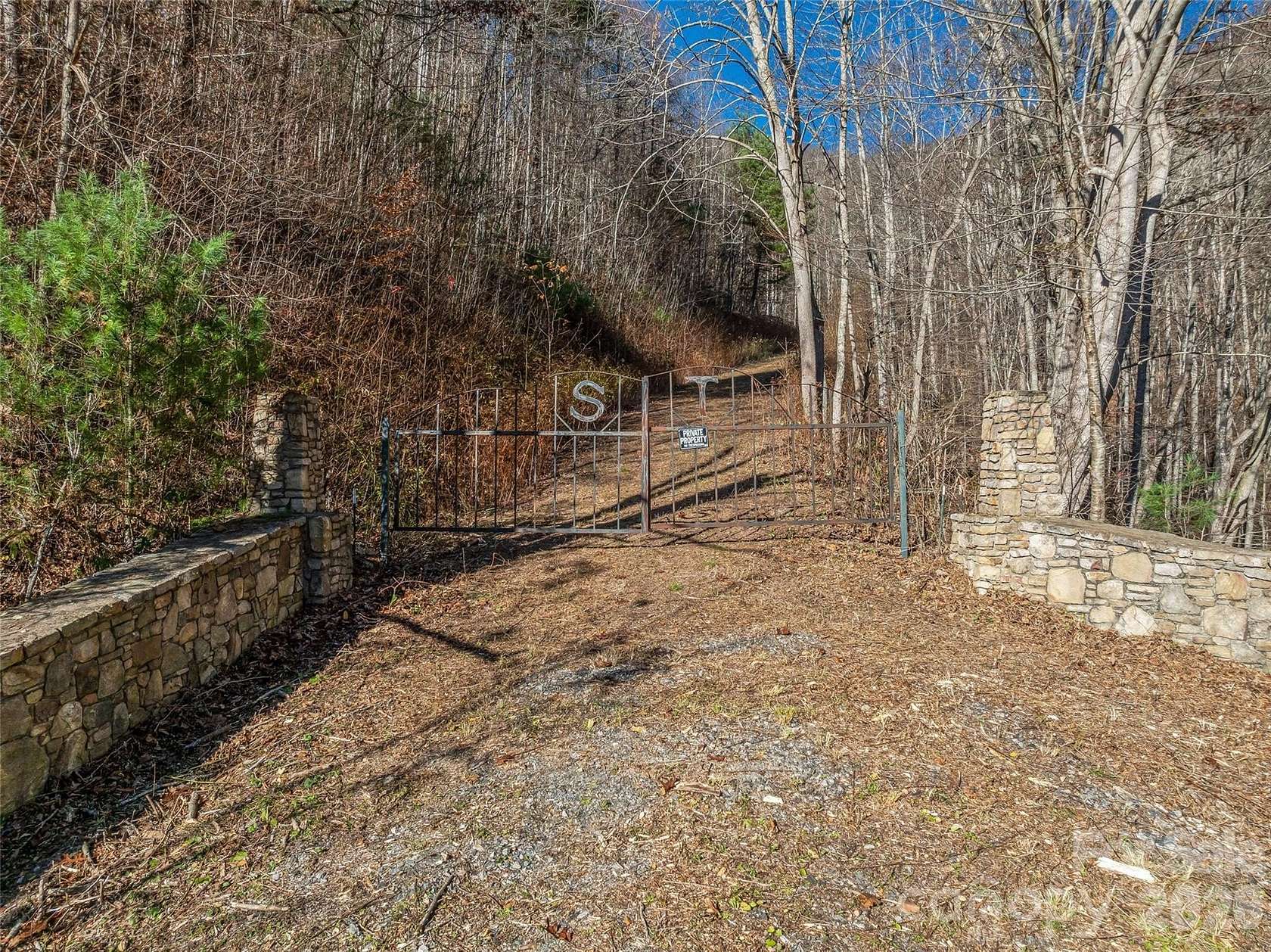 5 Acres of Residential Land for Sale in Marshall, North Carolina