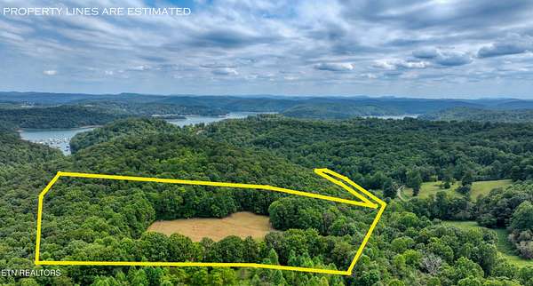 16.7 Acres of Land for Sale in La Follette, Tennessee