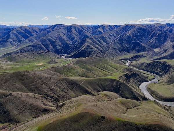2,643 Acres of Land for Sale in Anatone, Washington