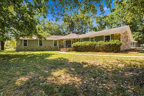 6.3 Acres of Land with Home for Sale in Gallatin, Tennessee