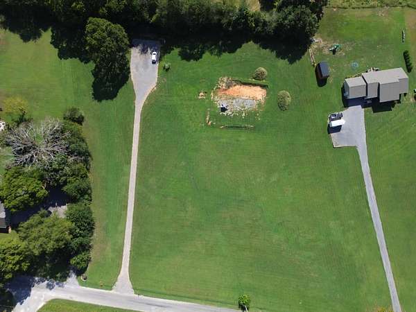 3.26 Acres of Residential Land for Sale in Benton, Tennessee