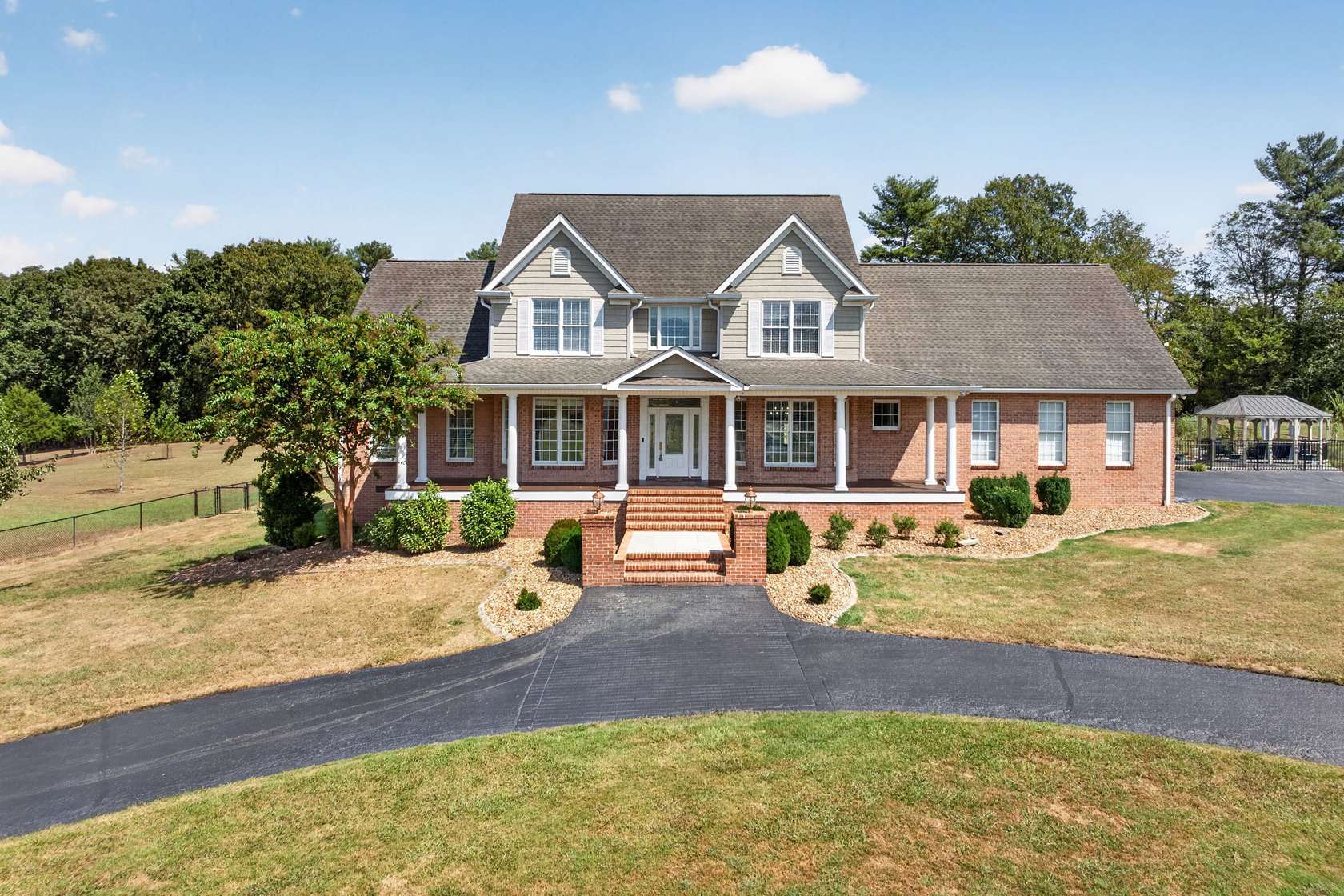 9.2 Acres of Land with Home for Sale in Tullahoma, Tennessee