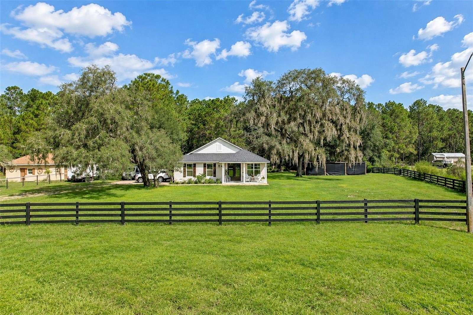 2.76 Acres of Land with Home for Sale in Clermont, Florida