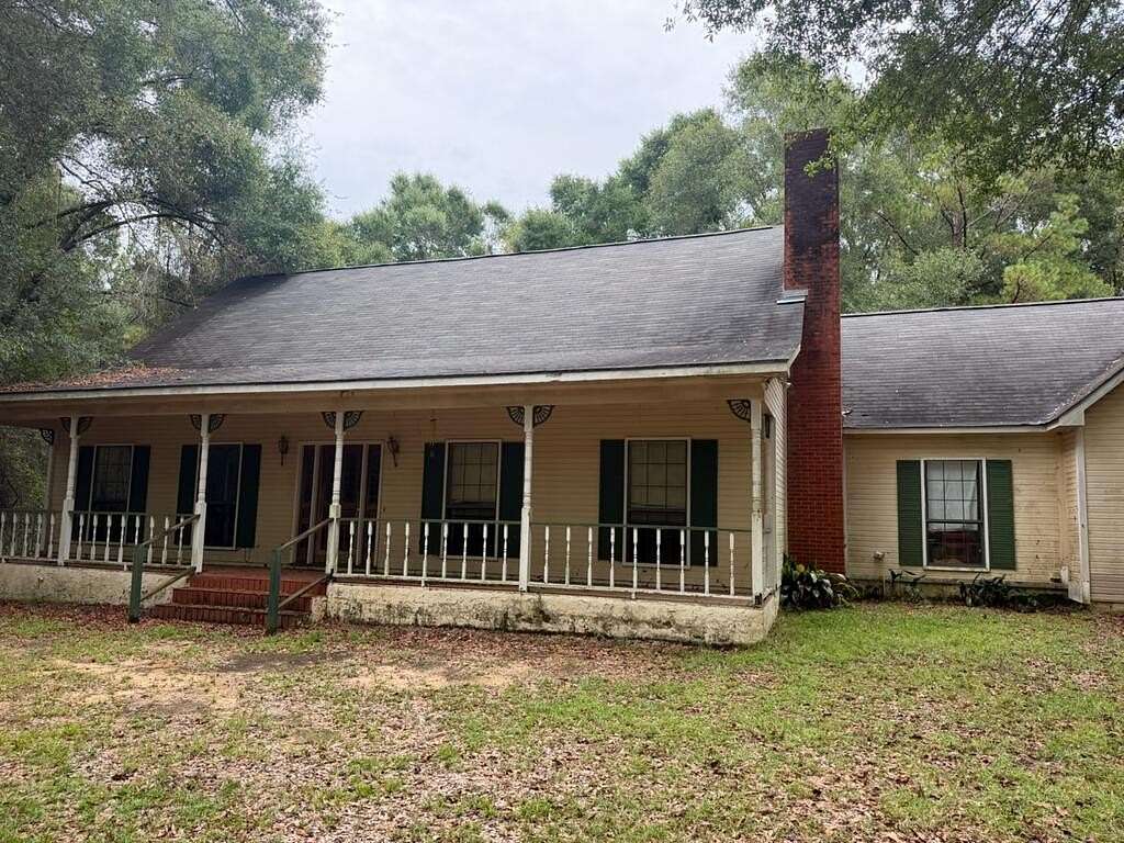 6 Acres of Land with Home for Sale in Newton, Alabama