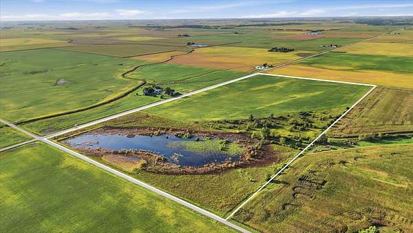 80 Acres of Land for Sale in Strawn, Illinois