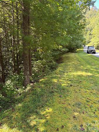 1.89 Acres of Residential Land for Sale in Lenoir, North Carolina