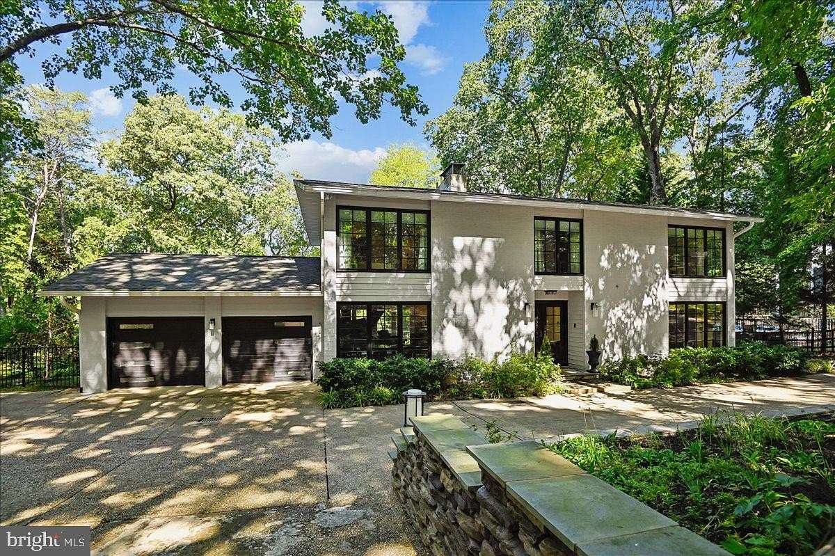 3.52 Acres of Land with Home for Sale in Pasadena, Maryland