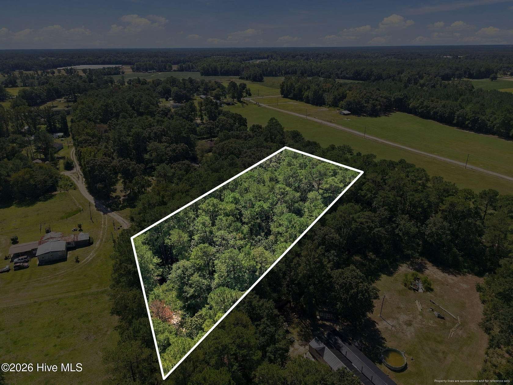 1 Acre of Residential Land for Sale in Beulaville, North Carolina