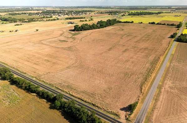 100 Acres of Agricultural Land for Sale in Yukon, Oklahoma