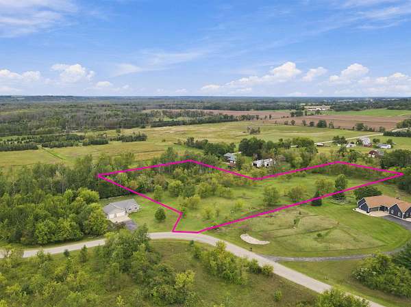 5.6 Acres of Residential Land for Sale in New London, Wisconsin