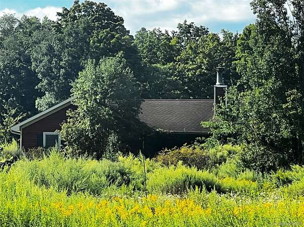 13.2 Acres of Land with Home for Sale in Middletown, New York