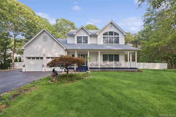 2.2 Acres of Land with Home for Sale in Manorville, New York