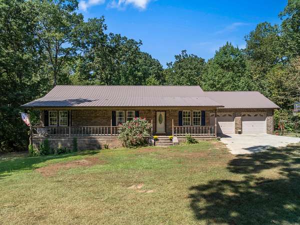 4 Acres of Land with Home for Sale in Nauvoo, Alabama