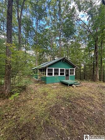 13.9 Acres of Improved Recreational Land for Sale in Hammondsport, New York