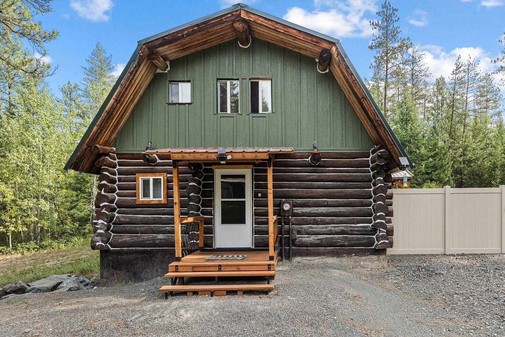 20 Acres of Recreational Land with Home for Sale in Addy, Washington