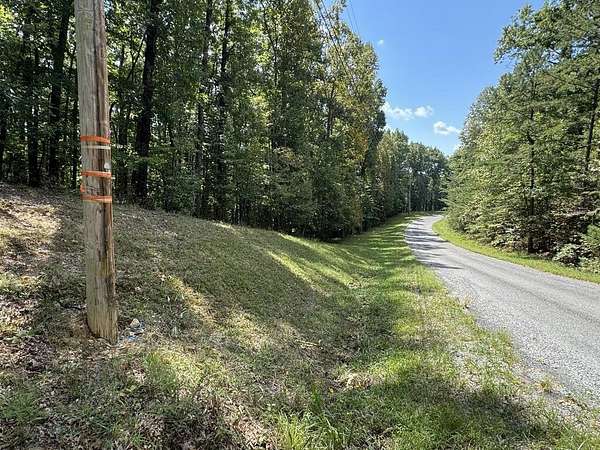 4 Acres of Residential Land for Sale in Monterey, Tennessee