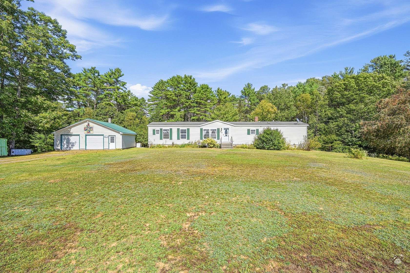 16.7 Acres of Land with Home for Sale in Lisbon, Maine