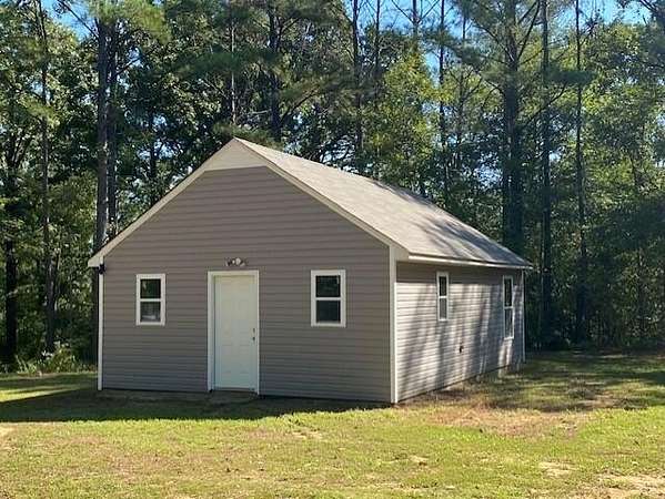0.8 Acres of Land with Home for Sale in Senatobia, Mississippi
