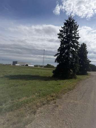 3.57 Acres of Commercial Land for Sale in Burbank, South Dakota