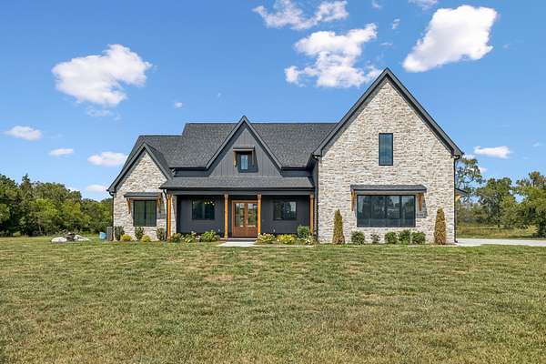 5 Acres of Land with Home for Sale in Lascassas, Tennessee