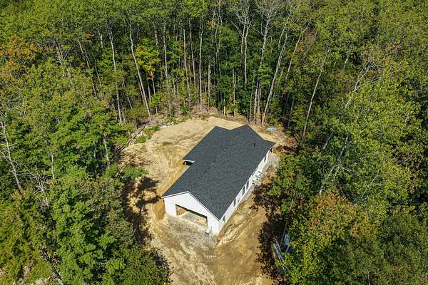 2.86 Acres of Land with Home for Sale in Wiscasset, Maine