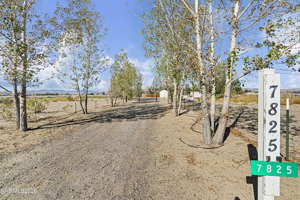 4.59 Acres of Land with Home for Sale in Silver Springs, Nevada