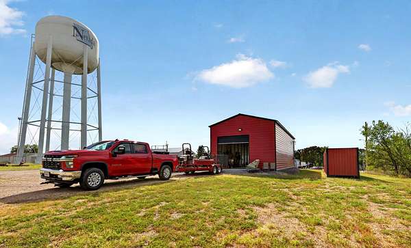 10 Acres of Commercial Land for Sale in Nevada, Missouri