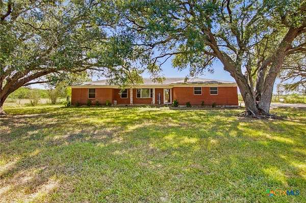 5.8 Acres of Land with Home for Sale in Victoria, Texas