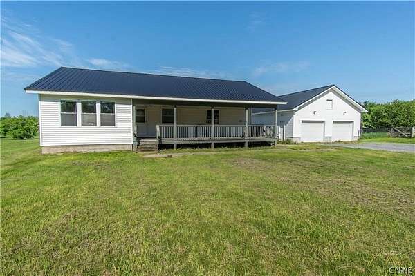 5.1 Acres of Land with Home for Lease in Calcium, New York